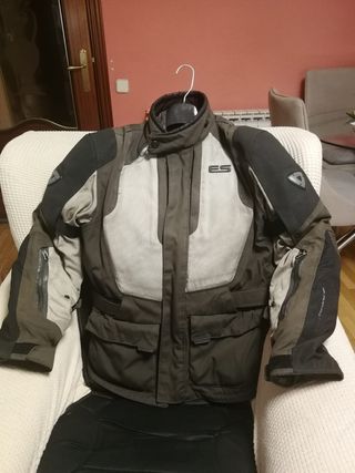 Chaqueta Moto Revit tricapa talla M