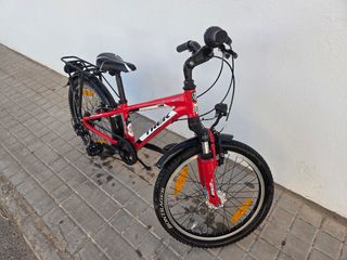 Bicicleta Trek Infantil Roja