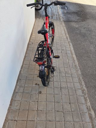 Bicicleta Trek Infantil Roja