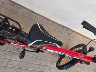 Bicicleta Trek Infantil Roja