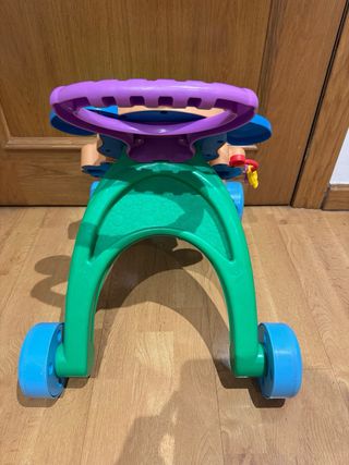 Andador Fisher-Price Perrito Ríe y Aprende