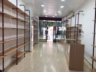 Estanterías de tienda madera y metal