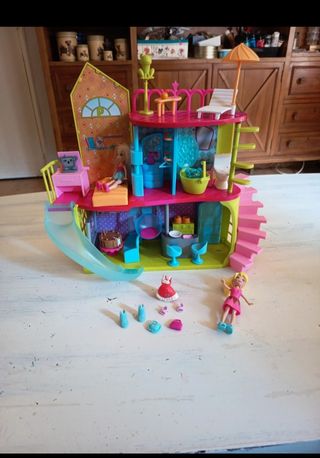 Casa Polly Pocket con figuras y accesorios