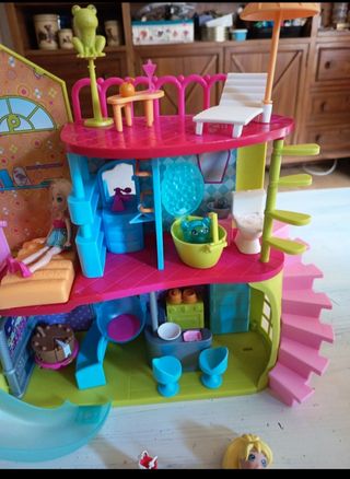 Casa Polly Pocket con figuras y accesorios
