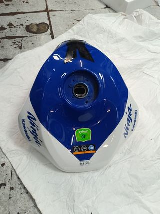 Depósito Gasolina Kawasaki ZX6R 2024