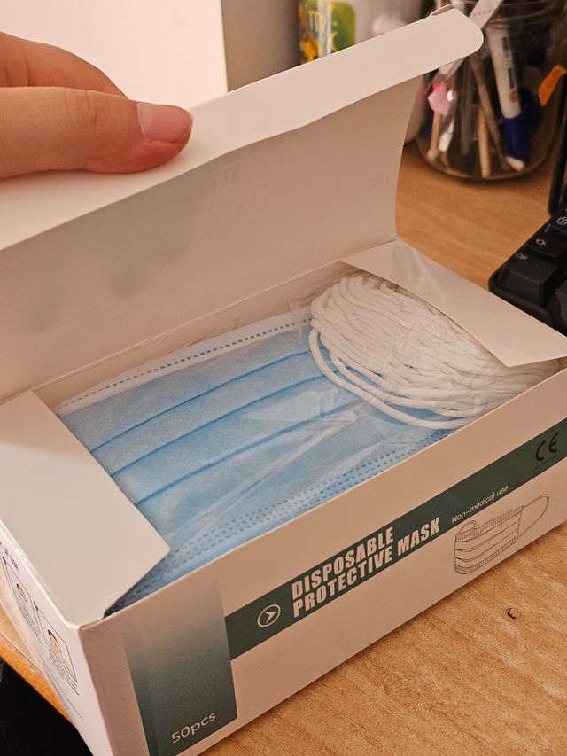 100 Mascherine Protettive Monouso