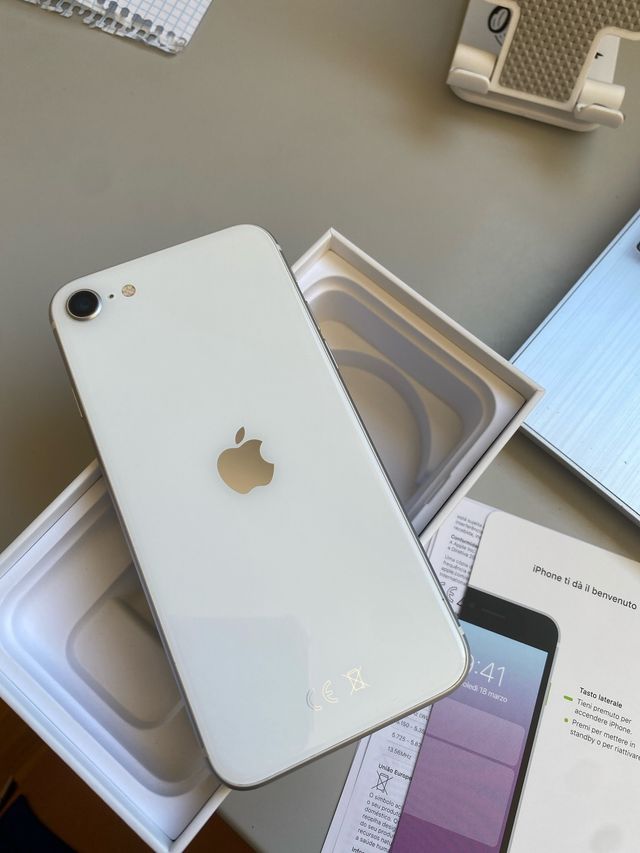 iPhone SE Branco