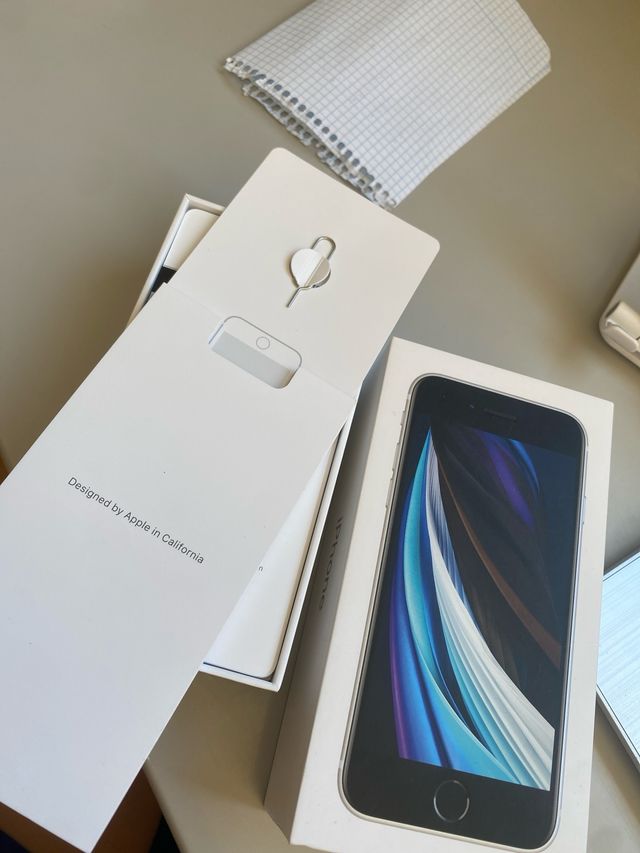 iPhone SE Branco