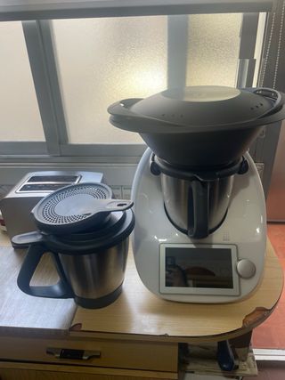 Thermomix TM6 con SEGUNDO VASO y CARRITO