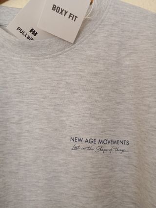 Camiseta gris boxy fit estilo heavyweight- talla M