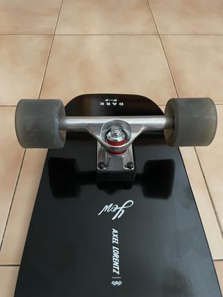 Surf Skate Yow x Pukas
