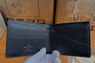 Cartera Louis Vuitton Negra y Gris