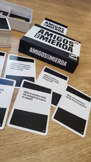 Juego de Mesa Amigos de Mierda