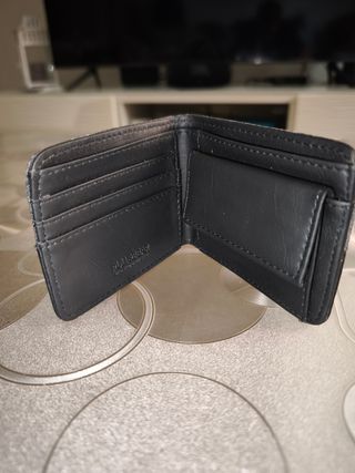 Cartera Pull&Bear Negra y Gris a estrenar 
