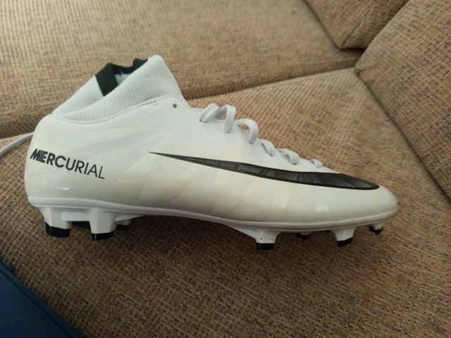 Botas de fútbol Nike Talla 38.5