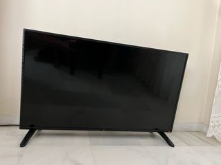 Televisor LED OK 40” Full HD Smart TV