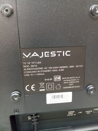 Smart TV Majestic SM19 V1