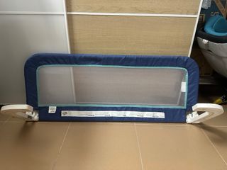 Barrera protectora para cama infantil