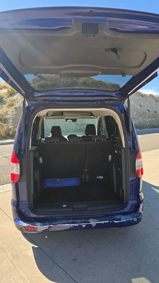 Ford Tourneo Courier 2017