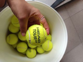 Pelotas de tenis (53 Unidades)