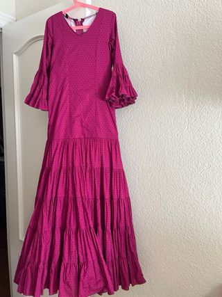 Traje de flamenca buganvilla. T10 ampliado a T12.