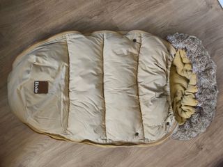 Saco de silla marca Elodie color mostaza