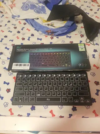 Teclado Rii Bluetooth Multicolor