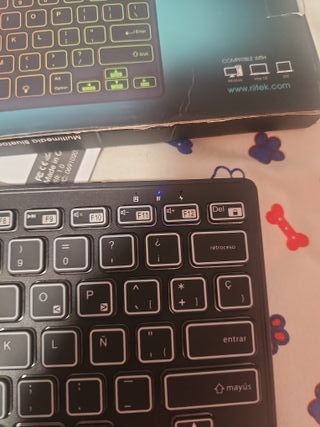 Teclado Rii Bluetooth Multicolor