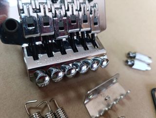 Puente Floyd Rose Cromado Zurdo Licencia