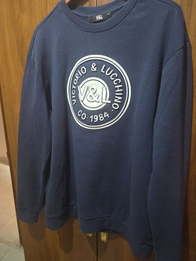 Sudadera Victorio & Lucchino Azul Marino