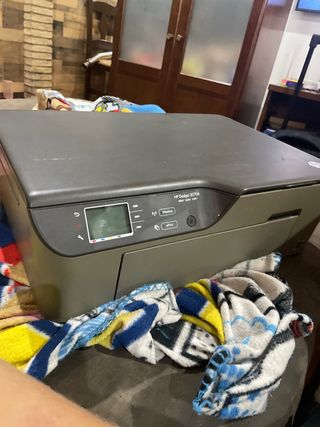 Impresora HP Deskjet 3070A Gris