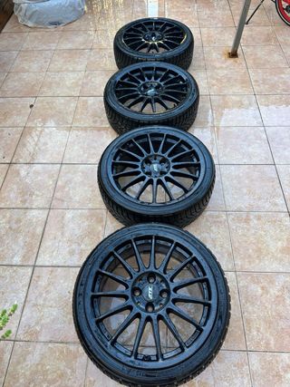 Llantas ATS negras