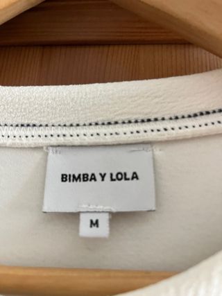 Bimba y Lola Camiseta Blanca Bolsillos