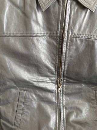 Cazadora de piel negra talla M