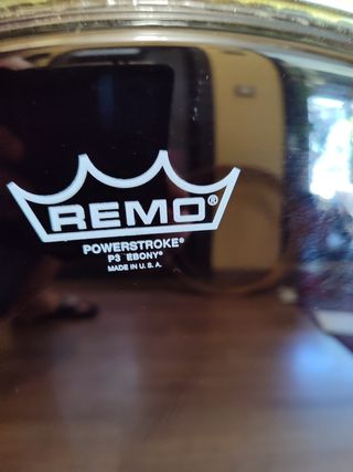 Parche Bombo Resonante 22"