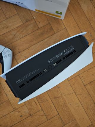 PS5 Lector + 2TB SSD + 2 Mandos