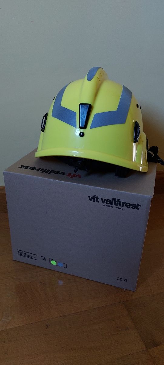 Casco bombero Vallfirest amarillo