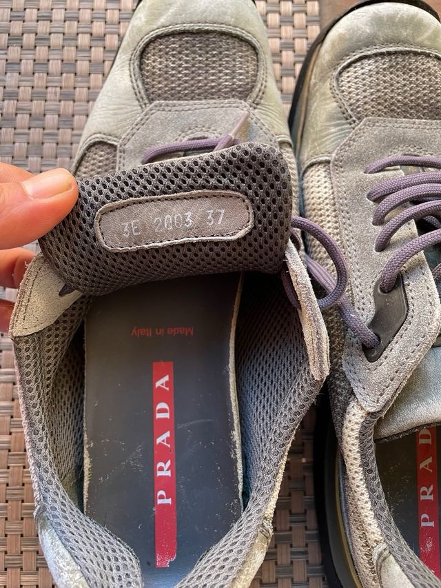 Calçado desportivo Prada cinza/prata