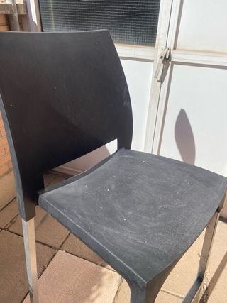 Silla Alta Negra y Plateada 