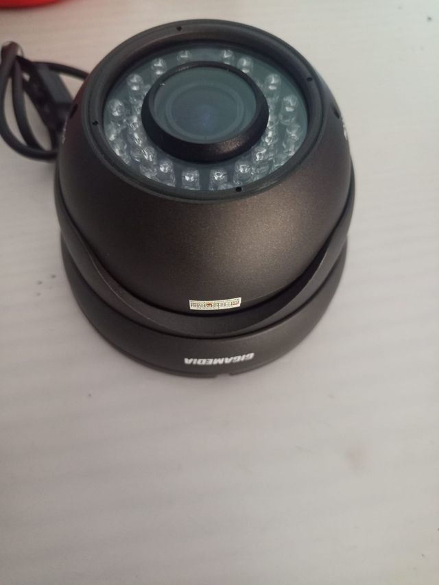 Cámara Gigamedia Domo