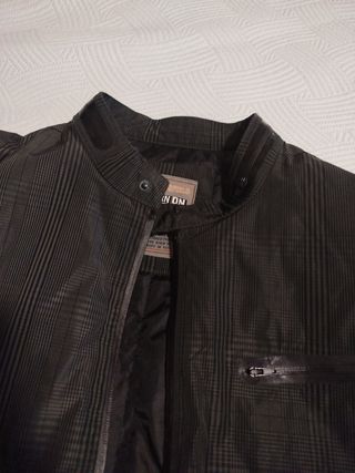 2 Cazadoras hombre beige y negra