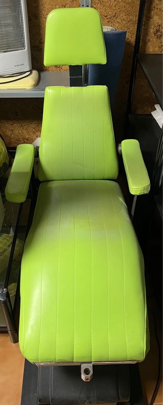 Sillón podología eléctrico verde