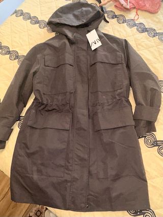 Abrigo Zara oversize gris T.S