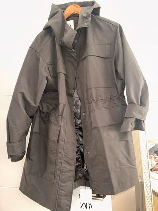Abrigo Zara oversize gris T.S
