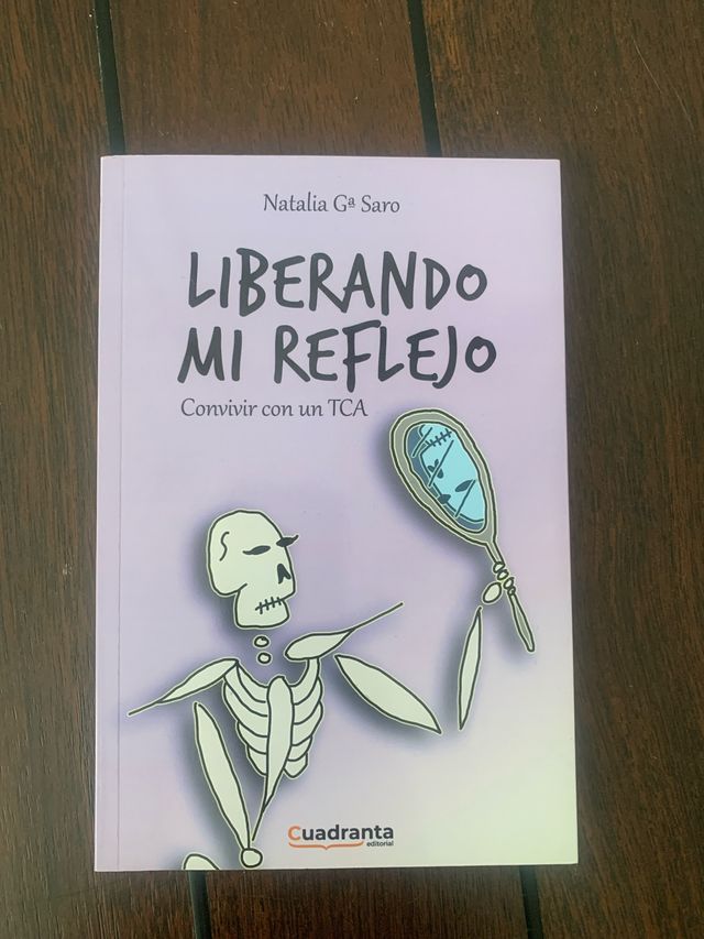 Liberando mi reflejo: Convivir con un TCA