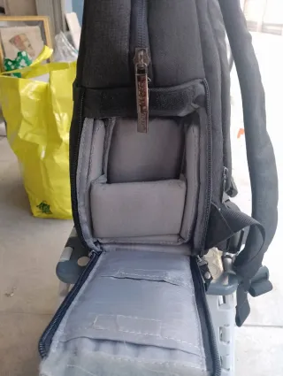 Zaino x macchina fotografica e altro ottime condiz