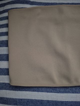 Top elástico Zara color arena