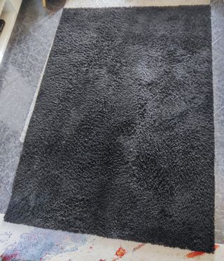 Tapete IKEA Hampen Preto 133x195cm