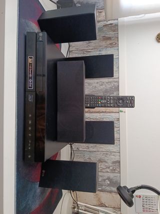 (Negociable) Home Cinema LG Negro 