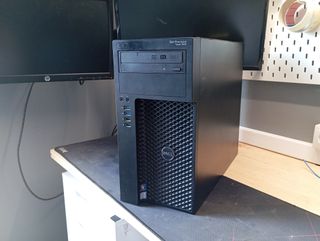 Dell Precision i7 16GB Torre Negra